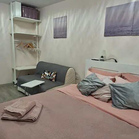 Apartament квадратчето Vrața
