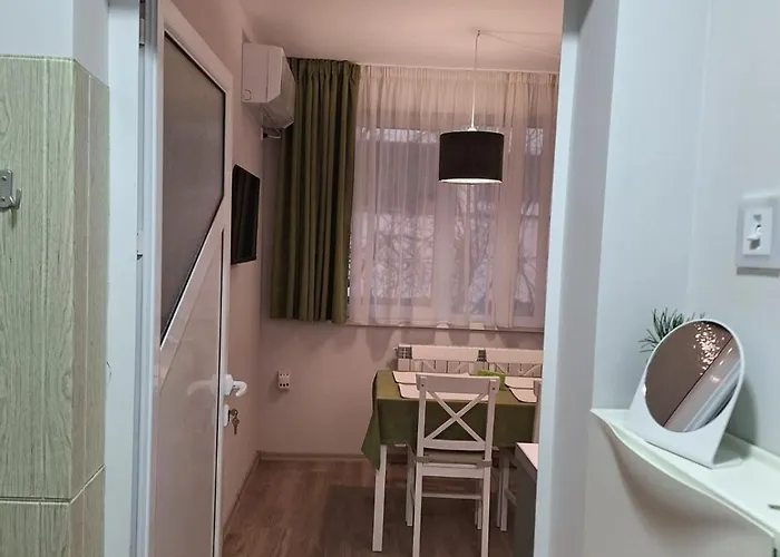 Апартаменты квадратчето